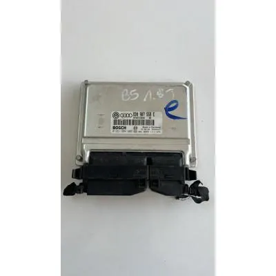 Volkswagen Passat 1.8T Otomatik Motor Beyni 8D0 907 558 E, 8D0907558E