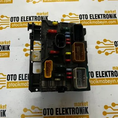 9661708180  Peugeot 207 Sigorta Tablası Çıkma Orijinal