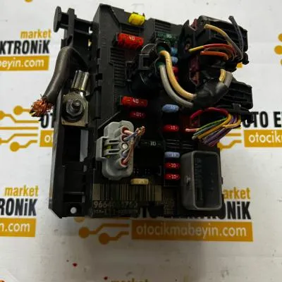 9664055780 , Peugeot 207 , Citroen C2 , C3 Sigorta Tablası Çıkma Orijinal