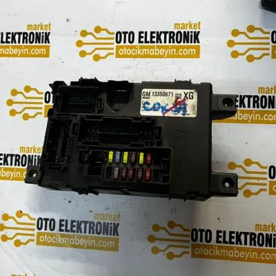 13350671 XG - Opel Corsa Sigorta Tablası
