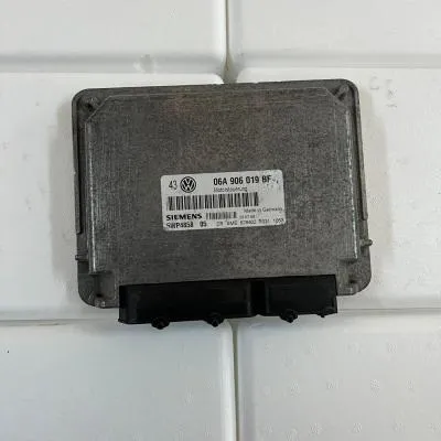 Volkswagen Golf Motor Beyni 06A 906 019 BF ,06A906019BF