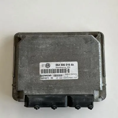 VW Audi Skoda Seat AKL 1.6 Motor Beyni, 06A 906 019 AK