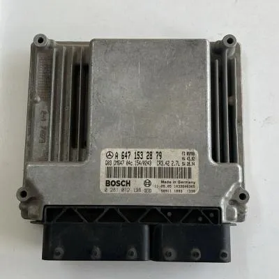 Mercedes Vito Sprinter Viano Motor Beyni, A 647 153 28 79
